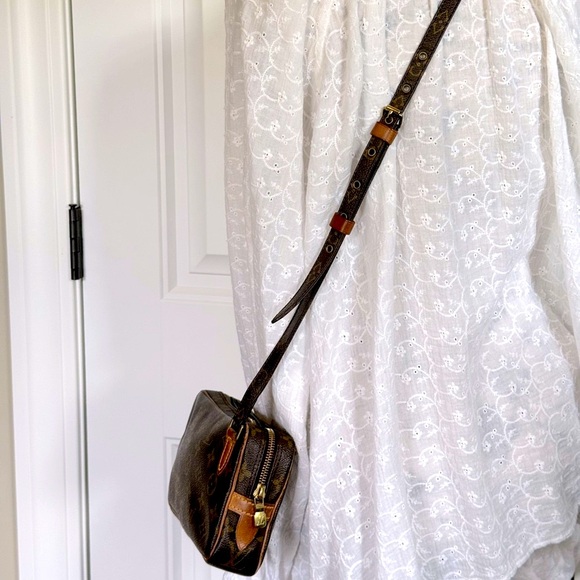 Louis Vuitton Monogram Pochette Marly Bandolier - Picture 11 of 15